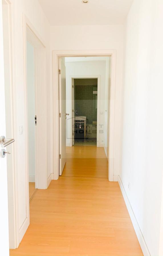 Bright & Spacious 2 Bed Flat 2 Bath W Garage In Lagos Marina Bagian luar foto