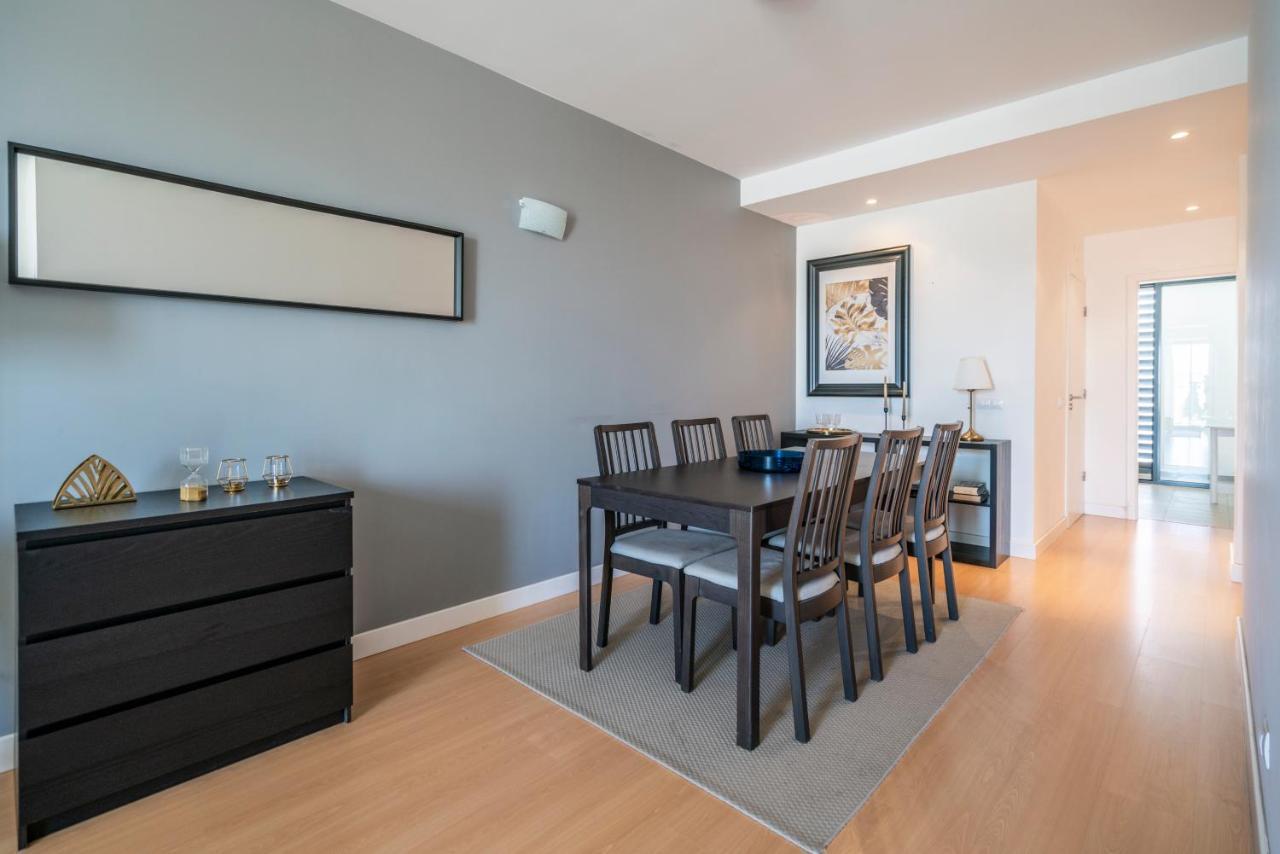 Bright & Spacious 2 Bed Flat 2 Bath W Garage In Lagos Marina Bagian luar foto
